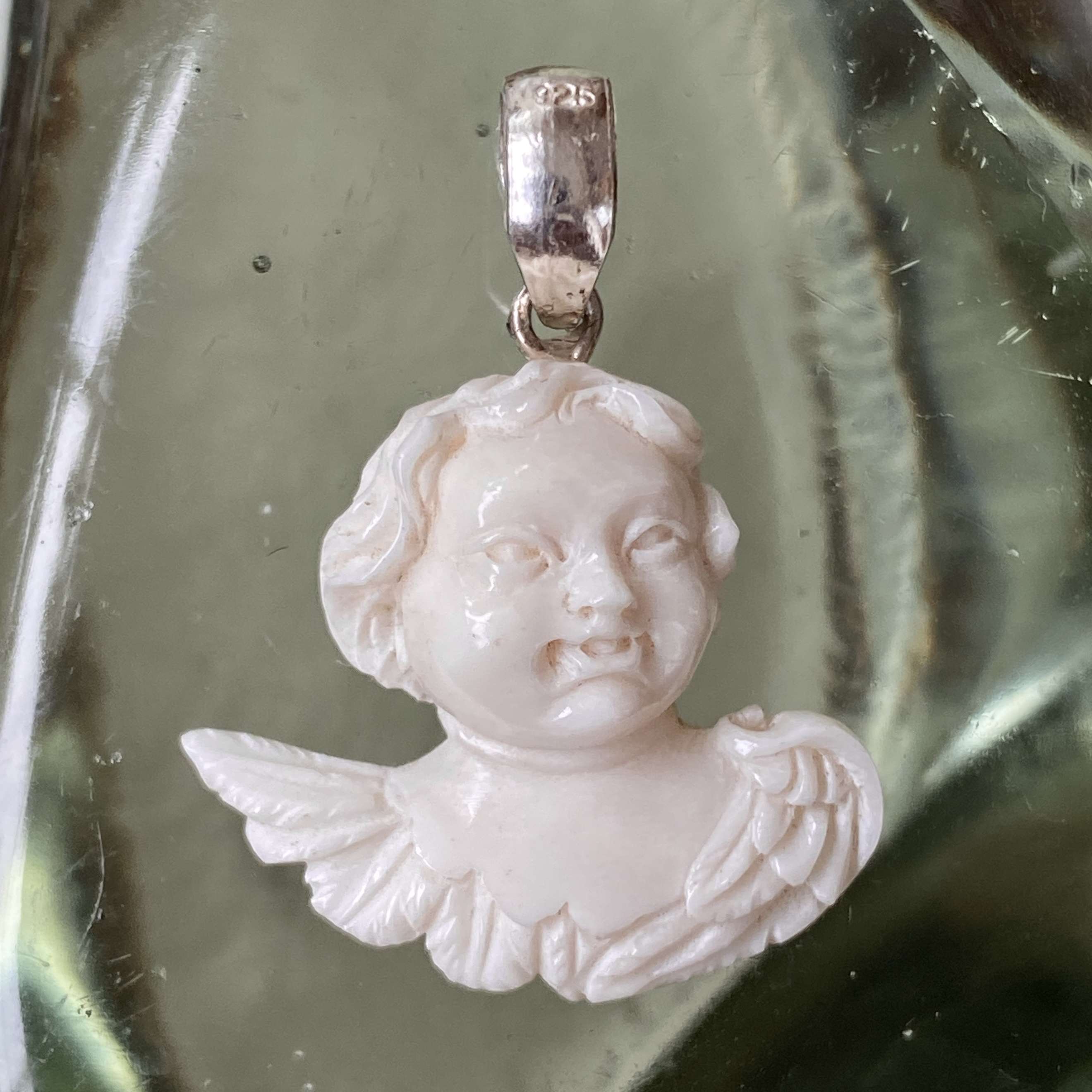 (HANDMADE 925 BALI SILVER ANGEL BONE PENDANT)